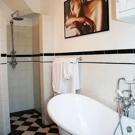 Suites 3* Amsterdam